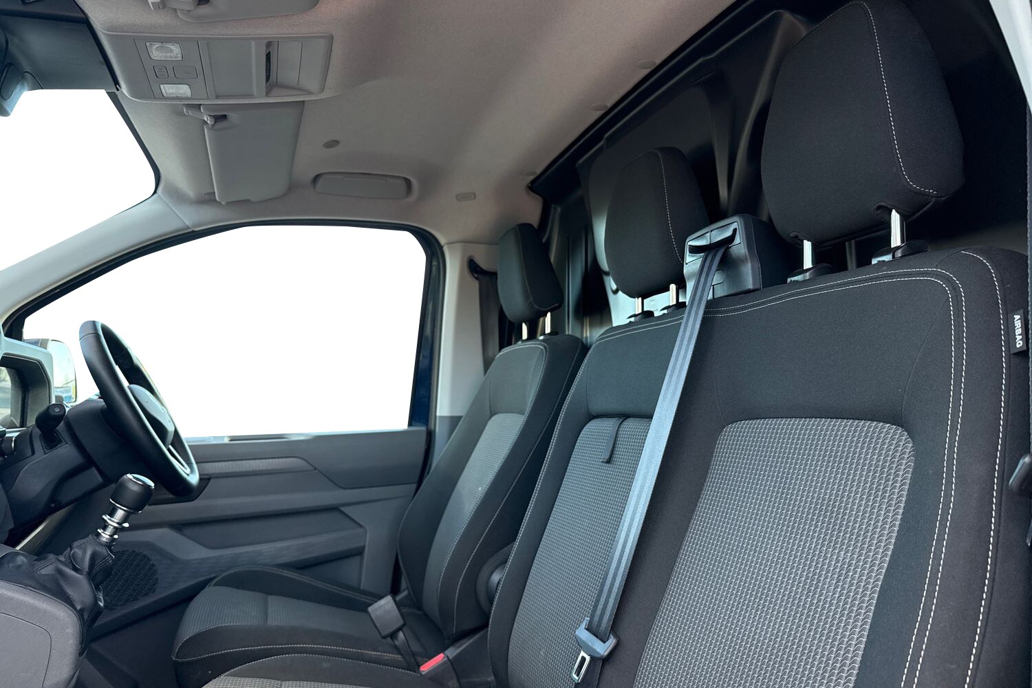 Used Volkswagen Transporter 2025 for sale - 76805294: Photo 16