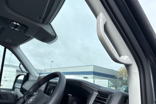 Used Volkswagen Crafter 2025 for sale - 76250649: Photo 32