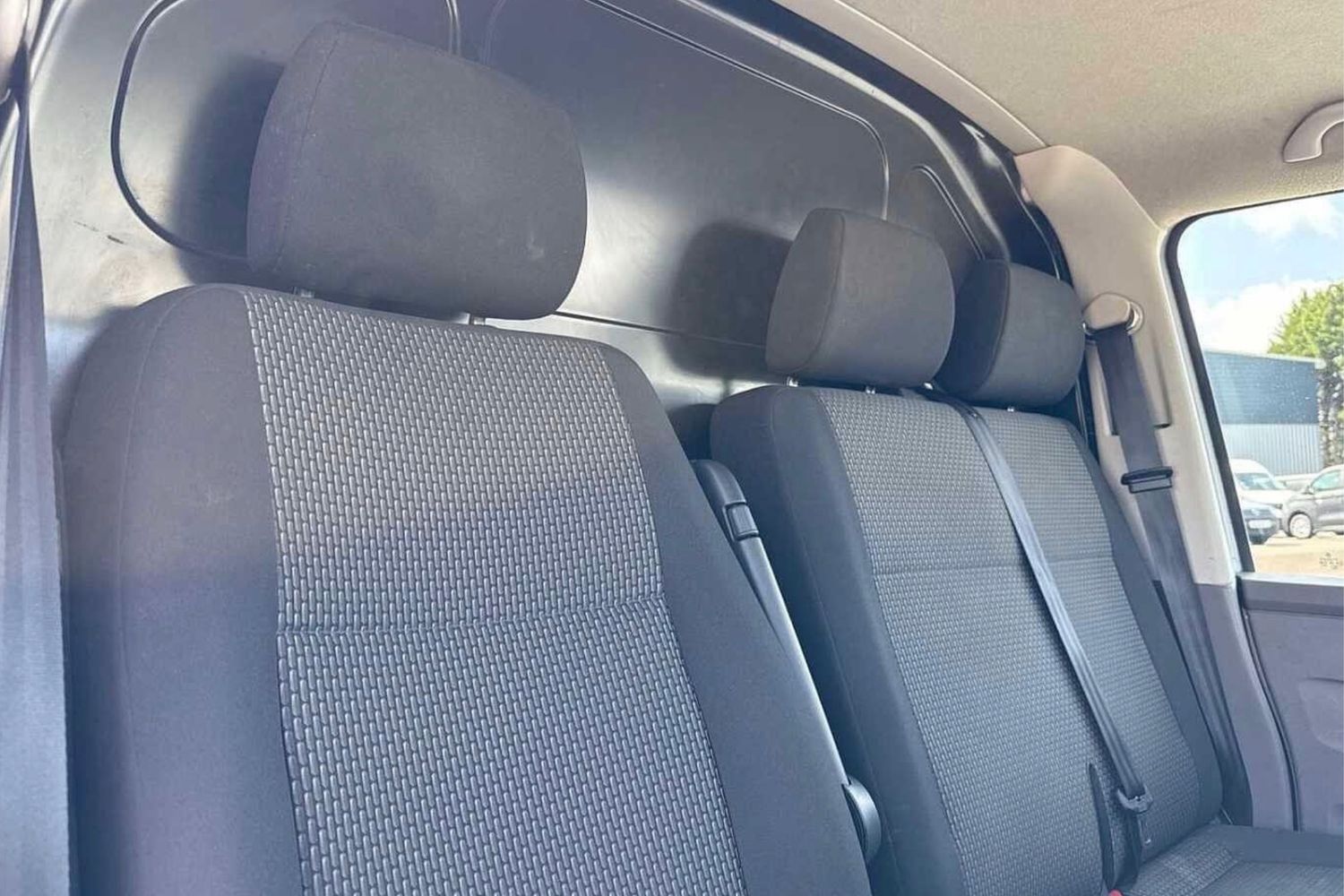 Used Volkswagen Transporter 2024 for sale - 76739419: Photo 23