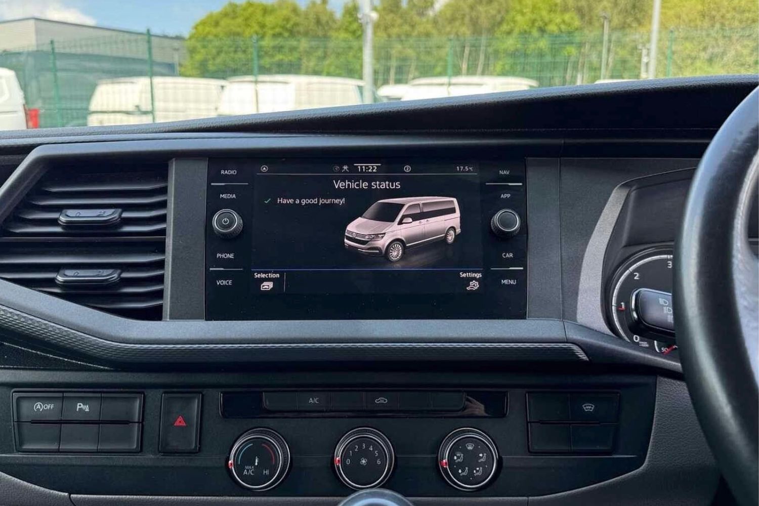 Used Volkswagen Transporter 2024 for sale - 76739419: Photo 44