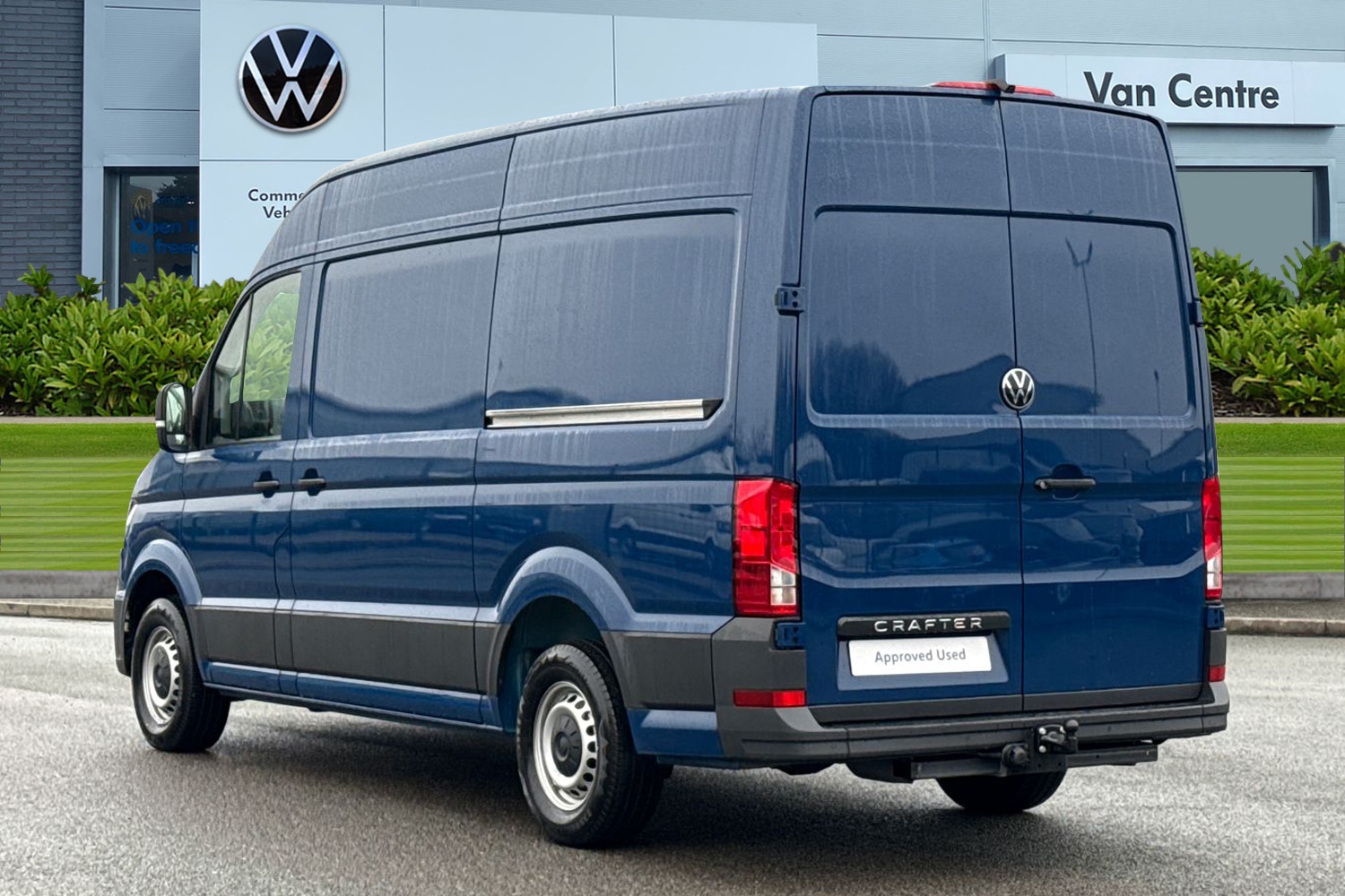 Used Volkswagen Crafter 2025 for sale - 77147491: Photo 2