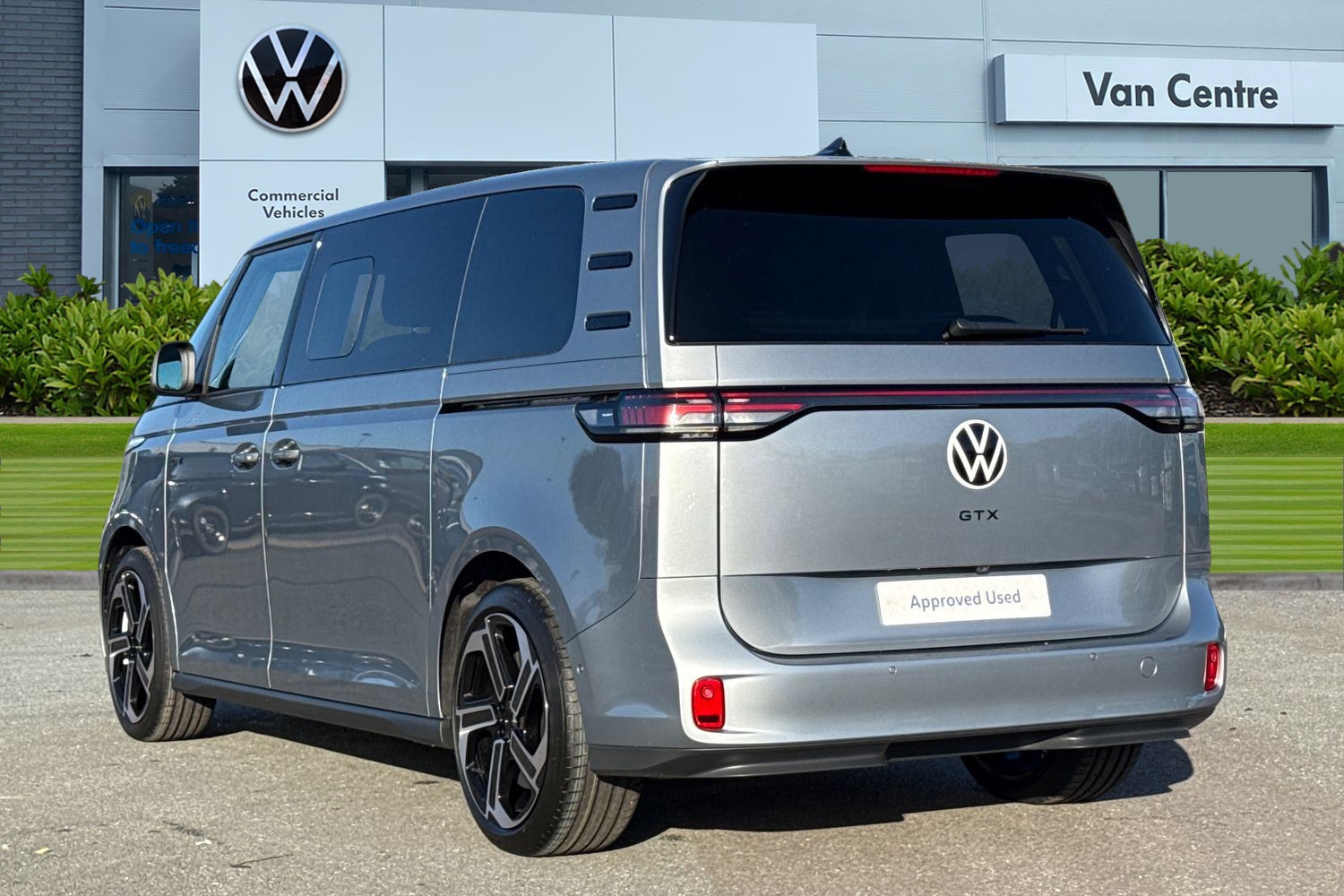 Used Volkswagen ID.Buzz 2025 for sale - 77564094: Photo 2