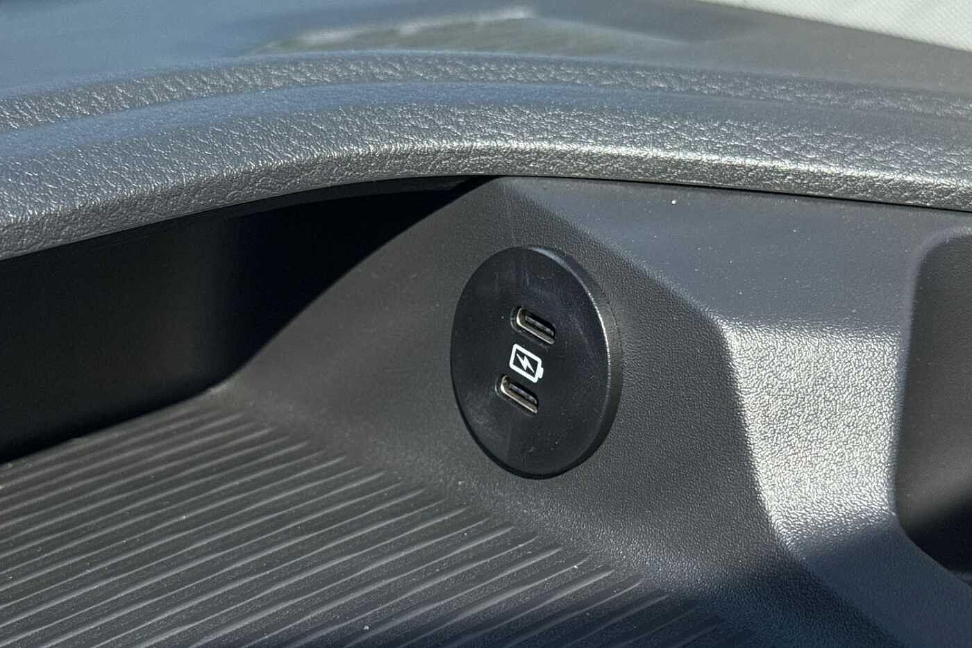 Used Volkswagen Transporter 2025 for sale - 77463175: Photo 57