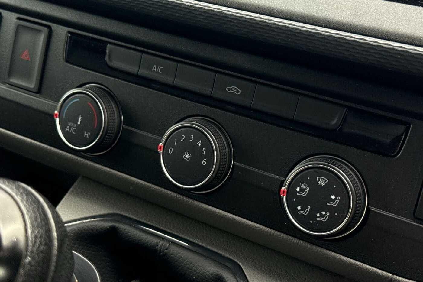 Used Volkswagen Transporter 2024 for sale - 76520062: Photo 18