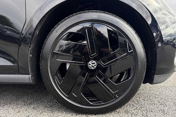 Used Volkswagen ID.Buzz 2025 for sale - 76232548: Photo 5