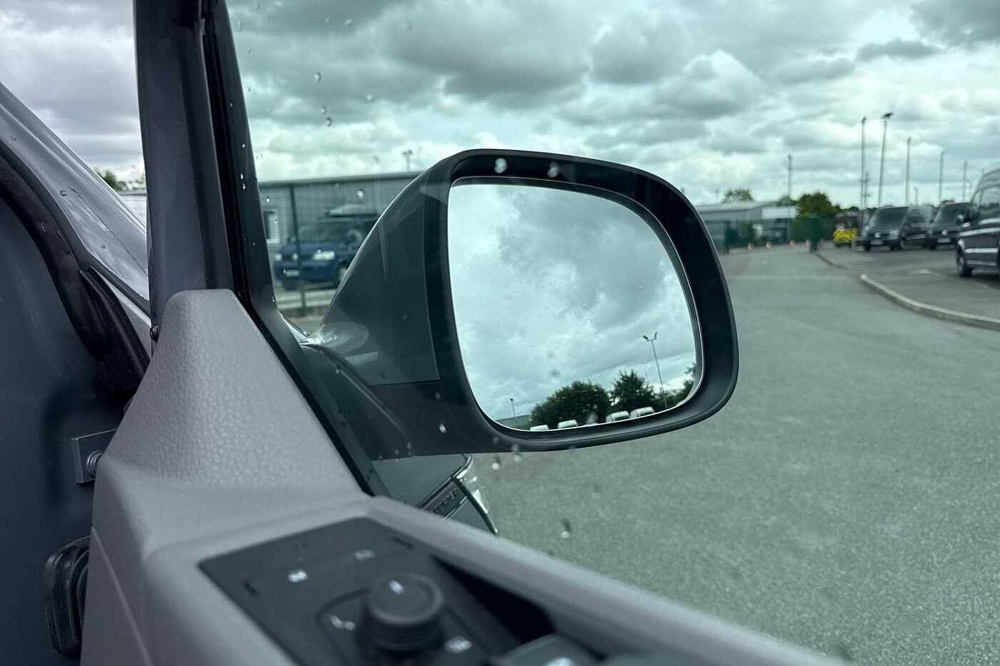 Used Volkswagen Transporter 2021 for sale - 77557389: Photo 17