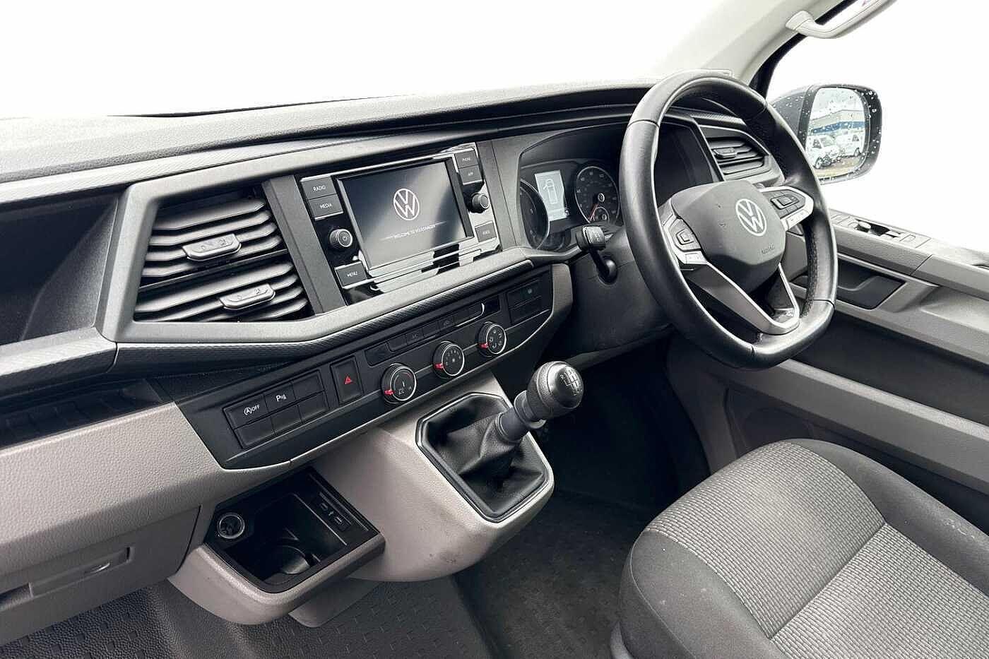 Used Volkswagen Transporter 2021 for sale - 77557389: Photo 2