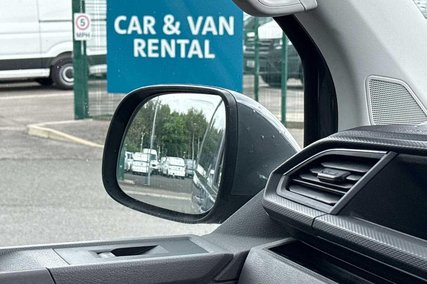 Used Volkswagen Transporter 2021 for sale - 77557389: Photo 40