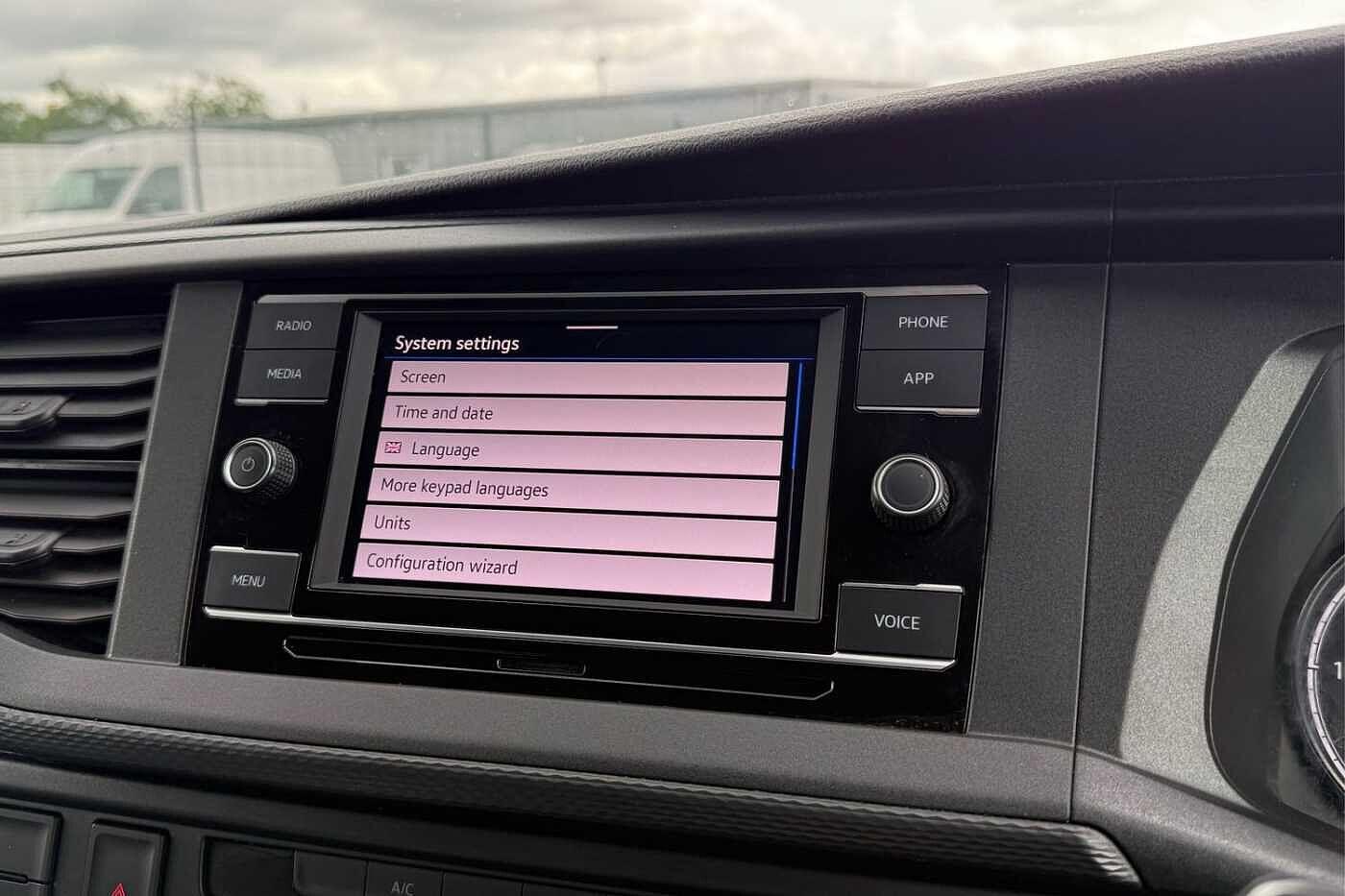 Used Volkswagen Transporter 2021 for sale - 77557389: Photo 50