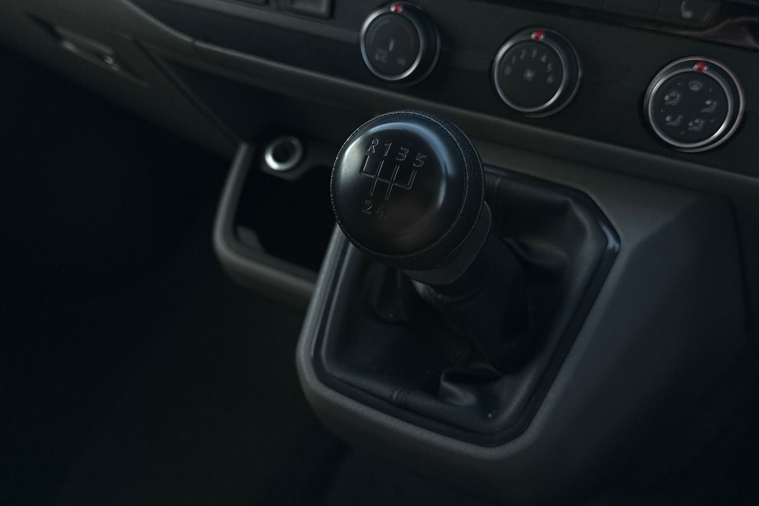 Used Volkswagen Transporter 2024 for sale - 77421620: Photo 22