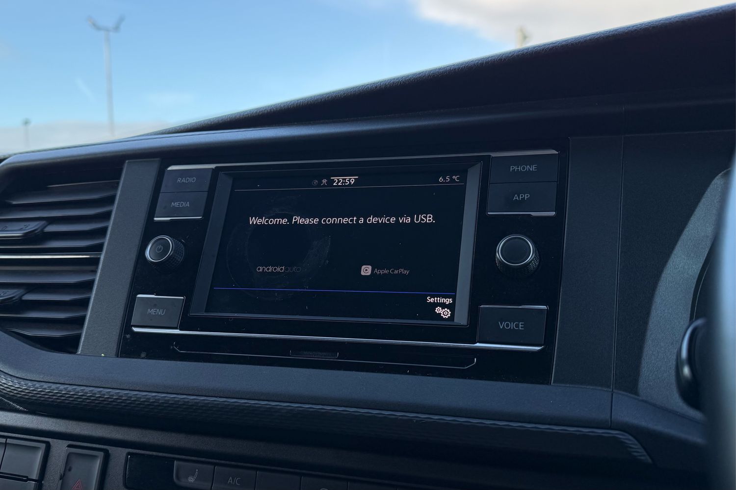 Used Volkswagen Transporter 2024 for sale - 77421620: Photo 39