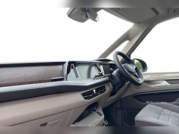 Used Volkswagen Multivan 2025 for sale - 78252013: Photo