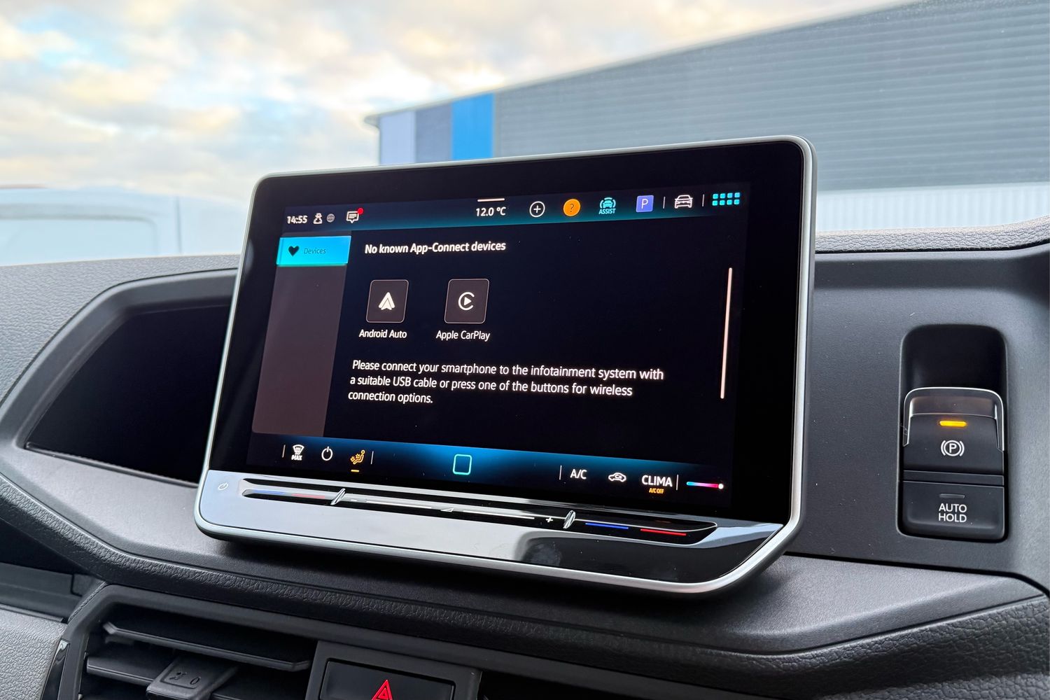 Used Volkswagen Crafter 2025 for sale - 76916524: Photo 51