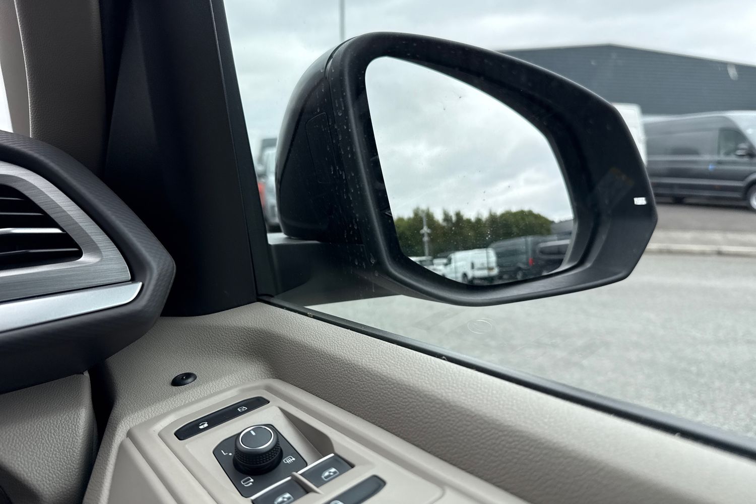 Used Volkswagen California 2025 for sale - 76520067: Photo 20