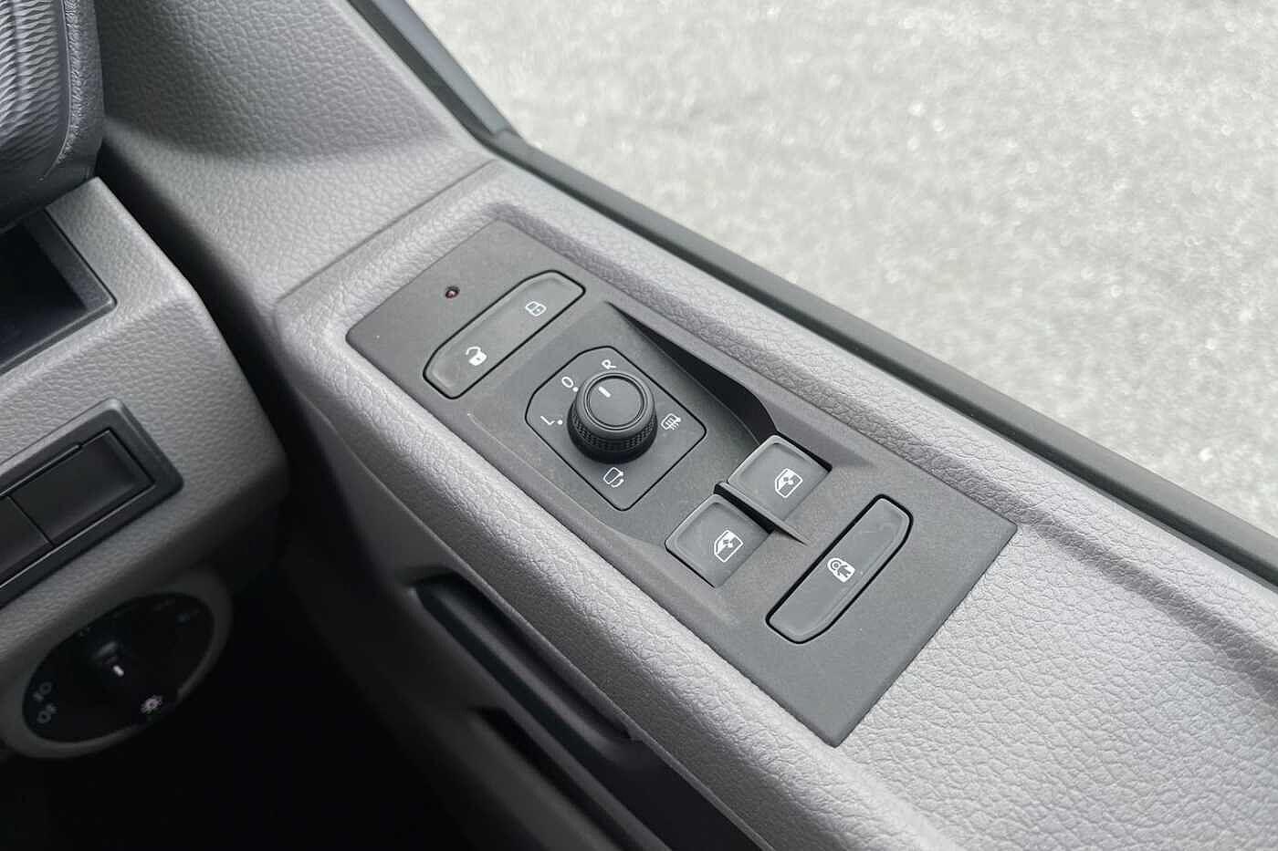 Used Volkswagen Transporter 2024 for sale - 76654016: Photo 17