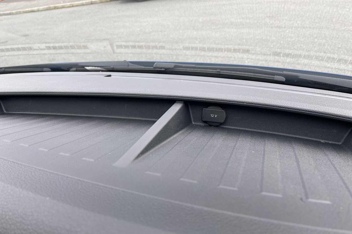 Used Volkswagen Transporter 2024 for sale - 76654016: Photo 40