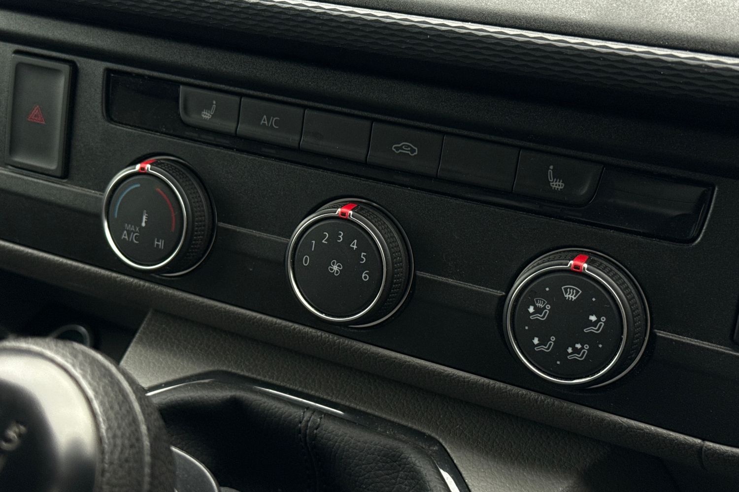 Used Volkswagen Transporter 2024 for sale - 76488335: Photo 21