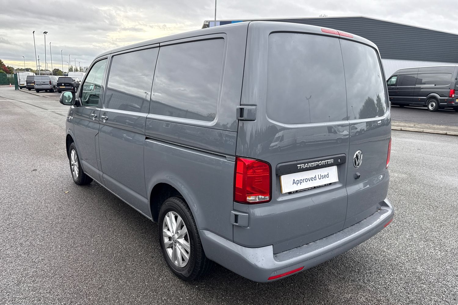 Used Volkswagen Transporter 2024 for sale - 76488335: Photo 7