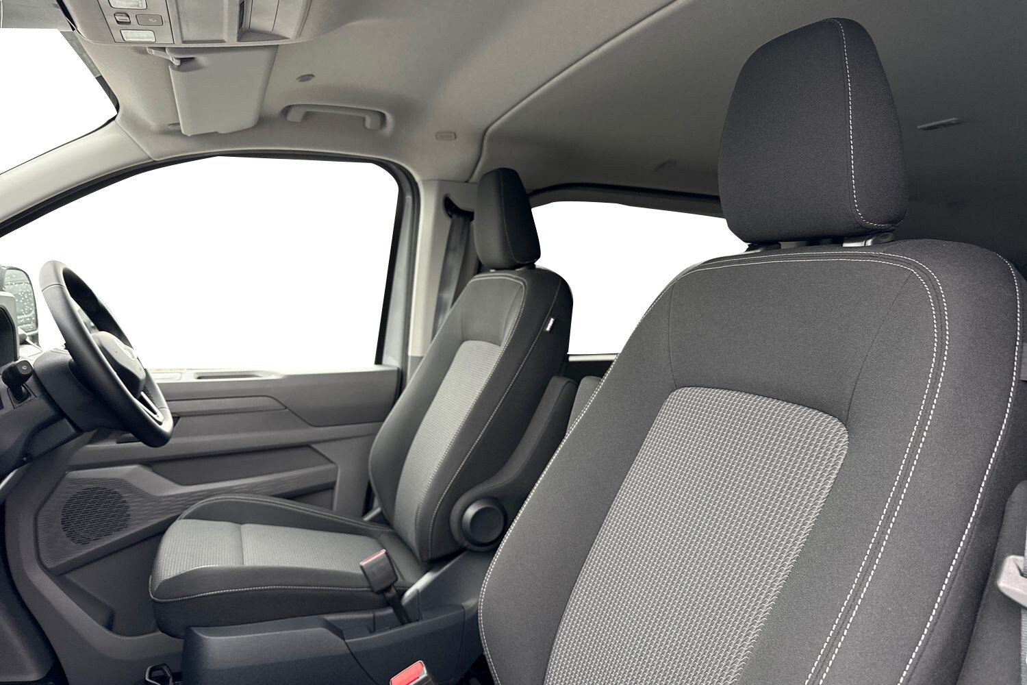 Used Volkswagen Transporter 2025 for sale - 78197544: Photo 16