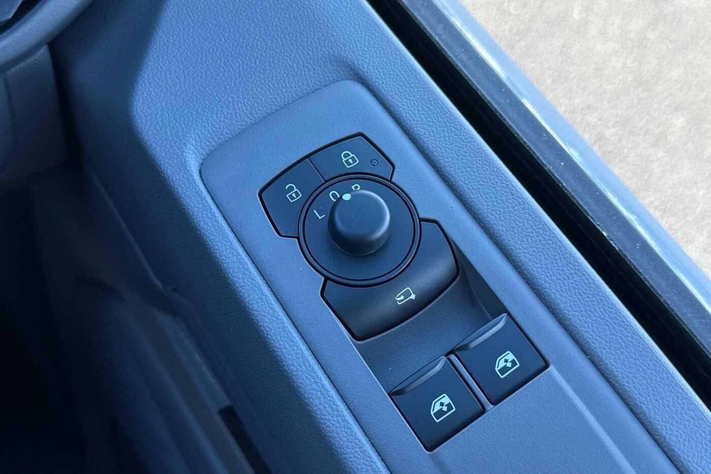 Used Volkswagen Transporter 2025 for sale - 77355413: Photo 44