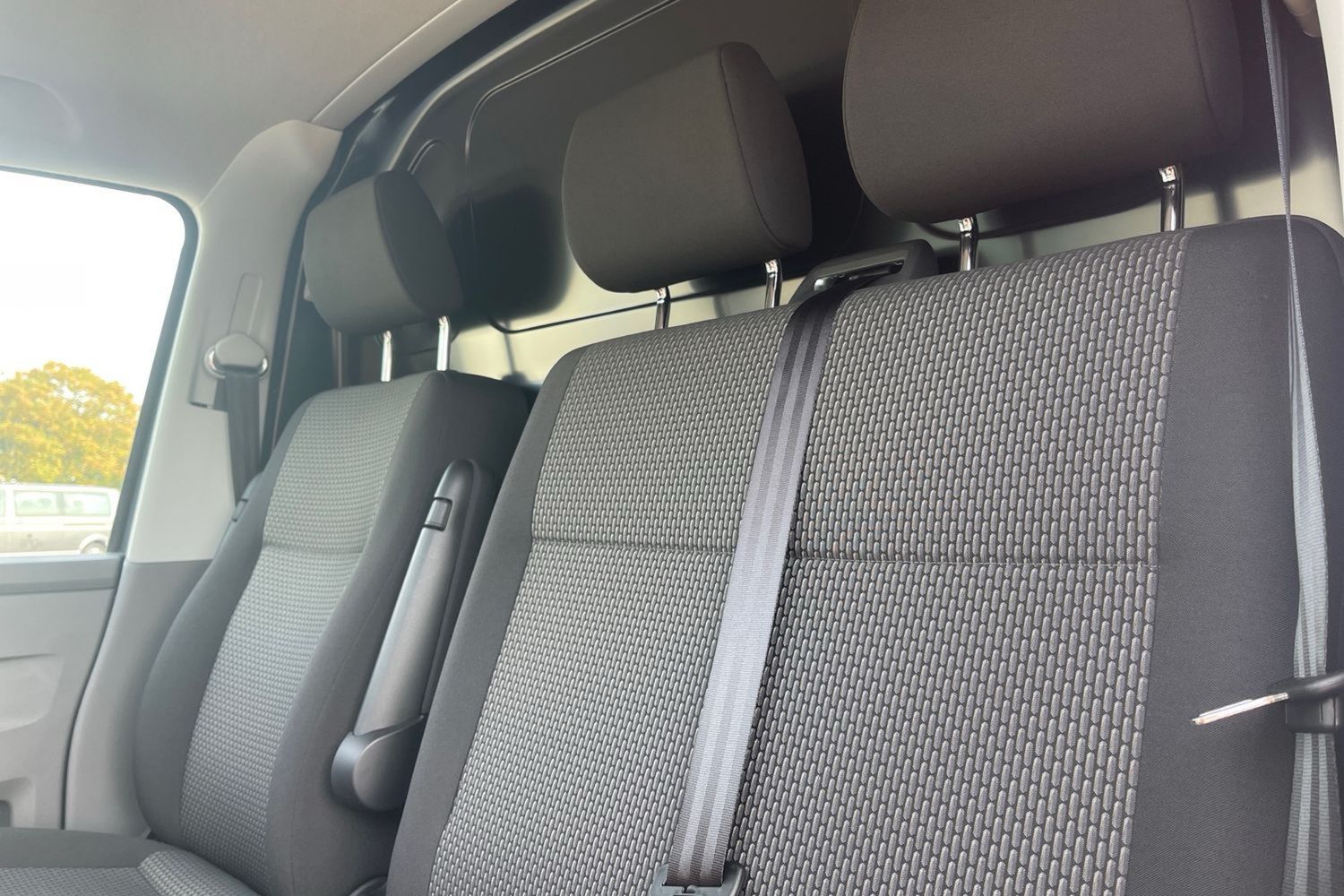 Used Volkswagen Transporter 2024 for sale - 76782981: Photo 35