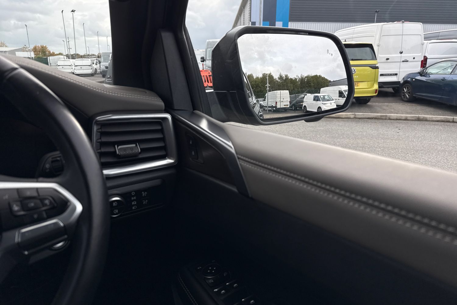 Used Volkswagen Amarok 2024 for sale - 76495324: Photo 20