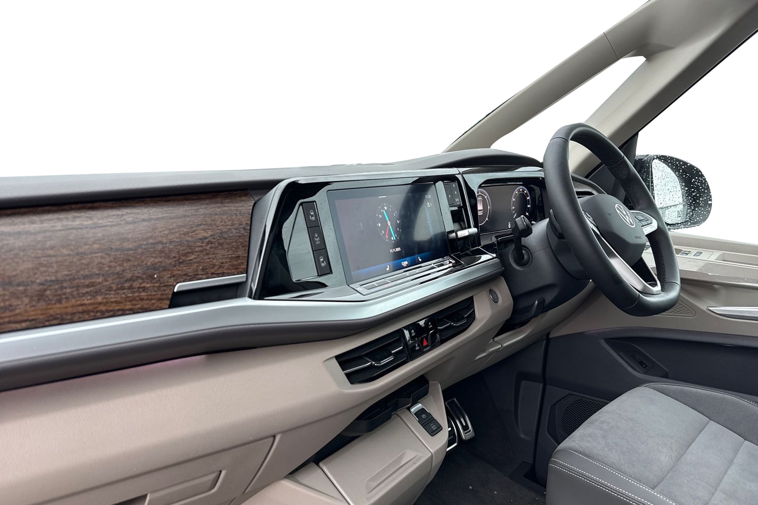 Used Volkswagen Multivan 2025 for sale - 76553476: Photo 14