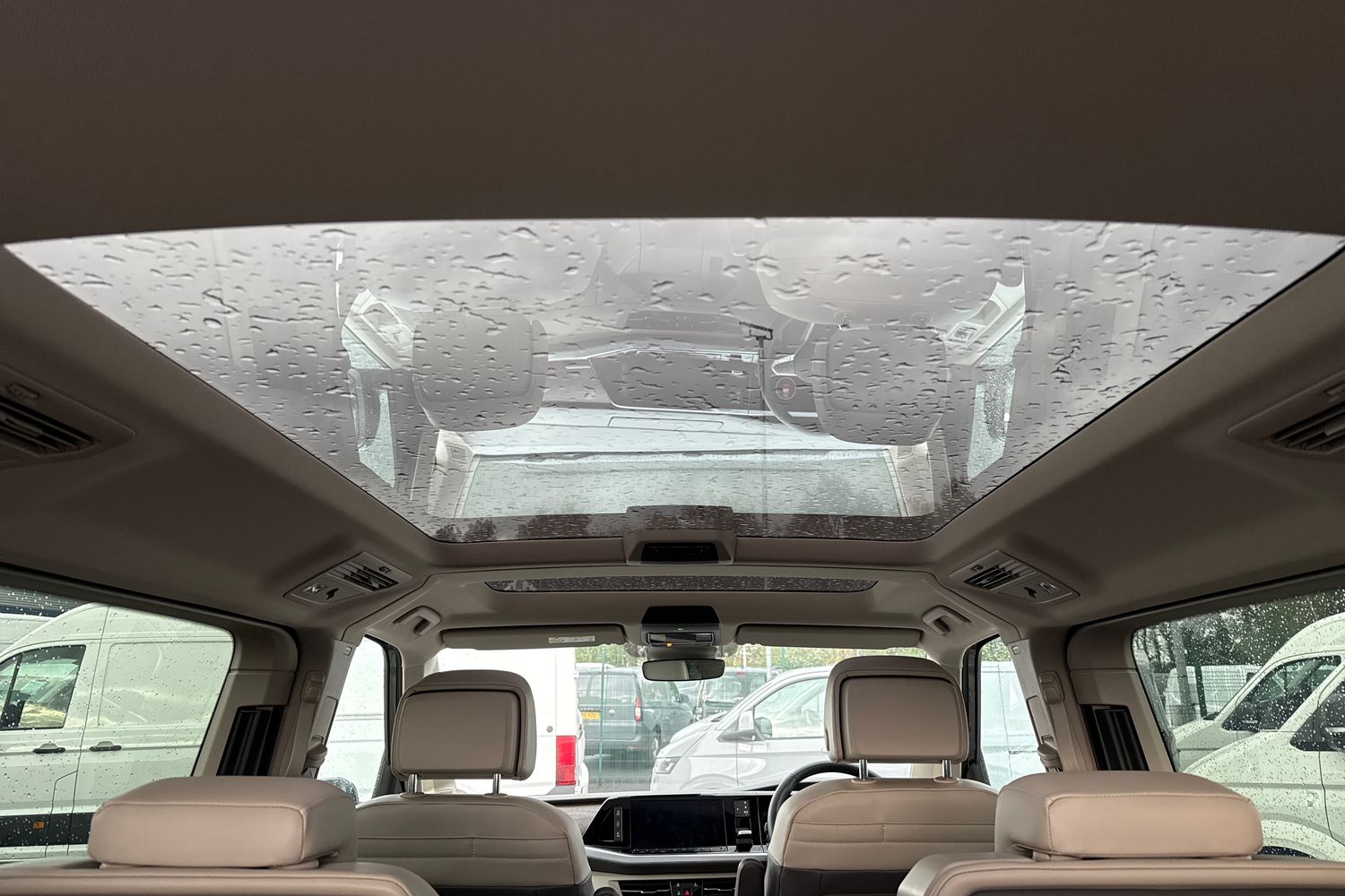 Used Volkswagen Multivan 2025 for sale - 76553476: Photo 33