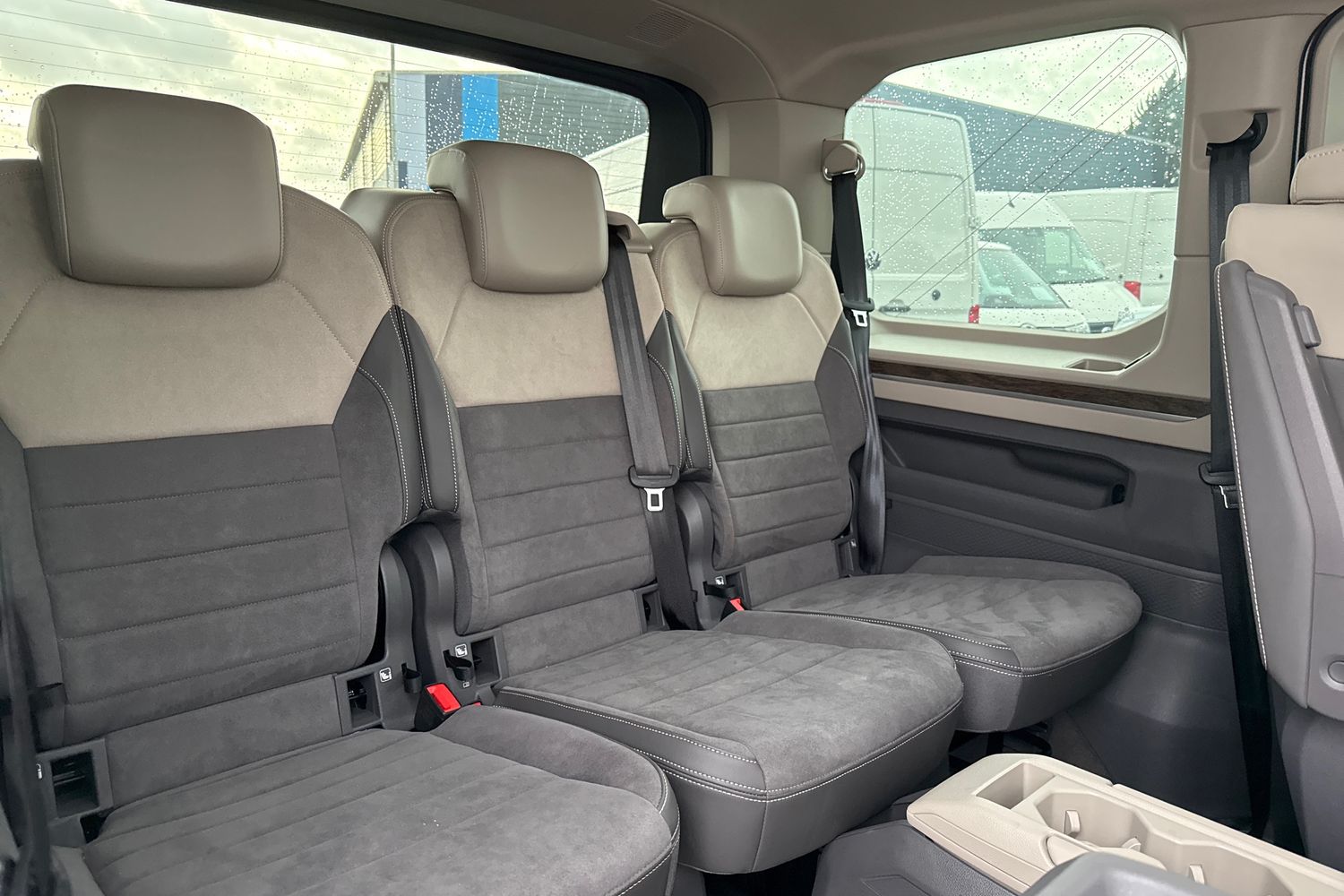 Used Volkswagen Multivan 2025 for sale - 76553476: Photo 34