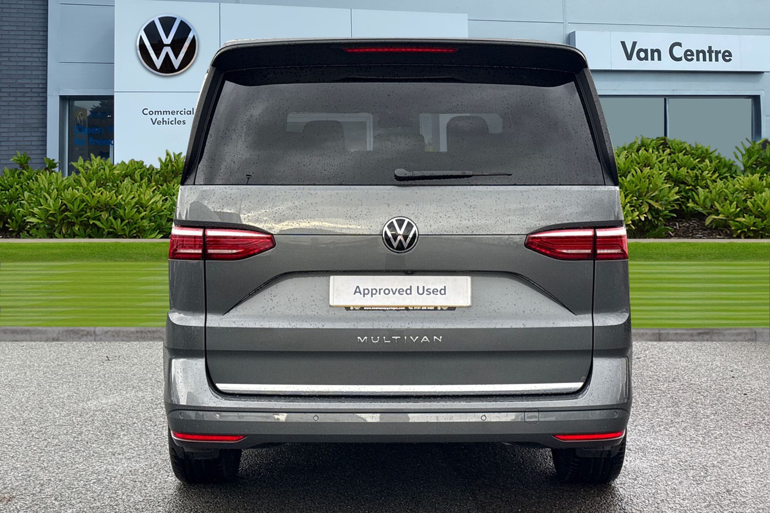 Used Volkswagen Multivan 2025 for sale - 76553476: Photo 4