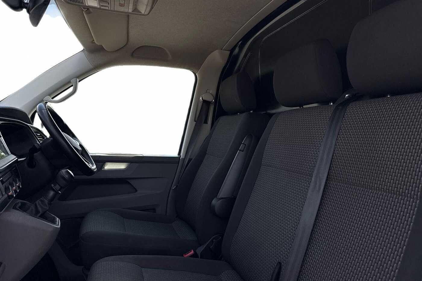 Used Volkswagen Transporter 2024 for sale - 76670333: Photo 10