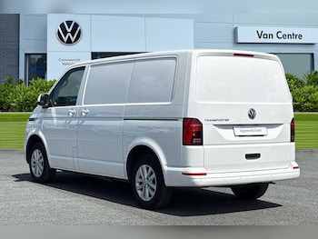 Used Volkswagen Transporter 2024 for sale - 76670333: Photo