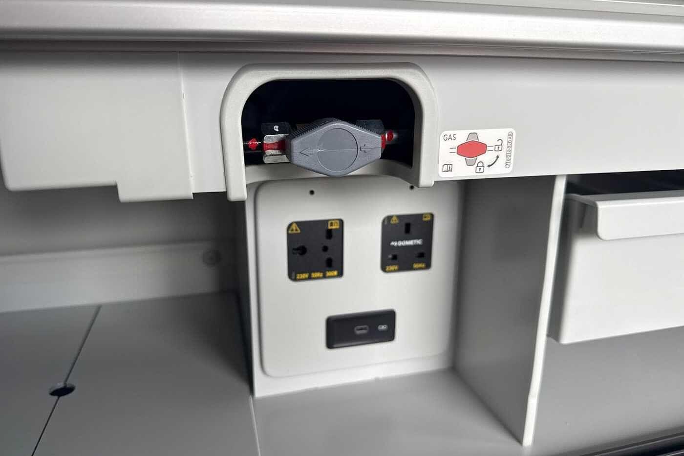 Used Volkswagen California 2025 for sale - 76595845: Photo 41