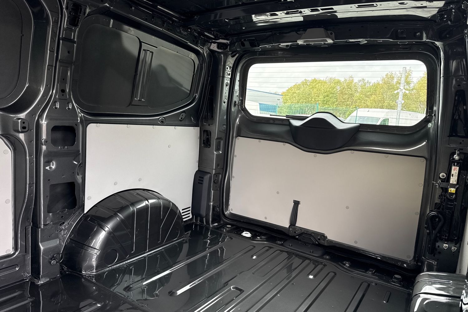 Used Volkswagen Transporter 2025 for sale - 76488326: Photo 18