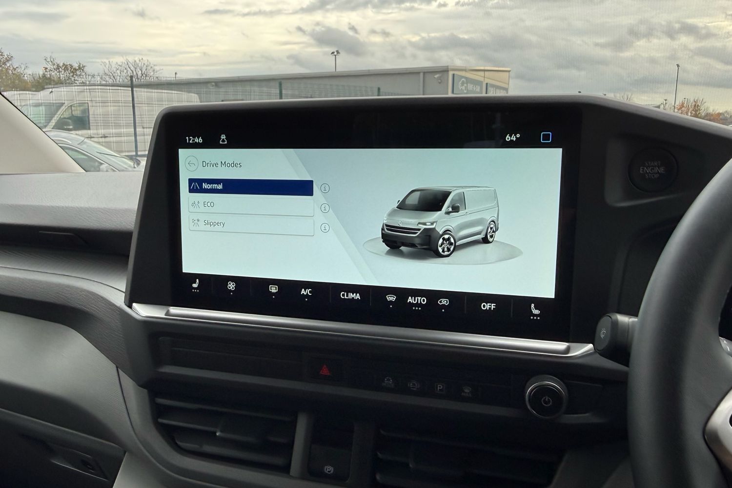 Used Volkswagen Transporter 2025 for sale - 76488326: Photo 44