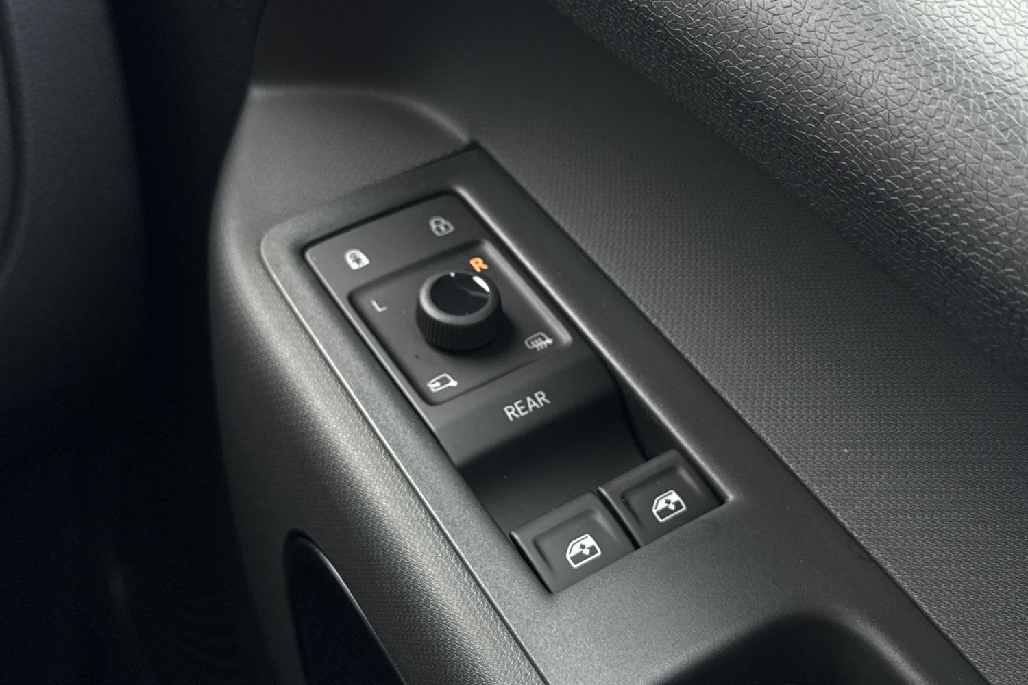 Used Volkswagen ID-Buzz 2025 for sale - 76171217: Photo 43