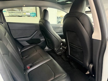 Used Tesla Model Y 2024 for sale - 79258872: Photo