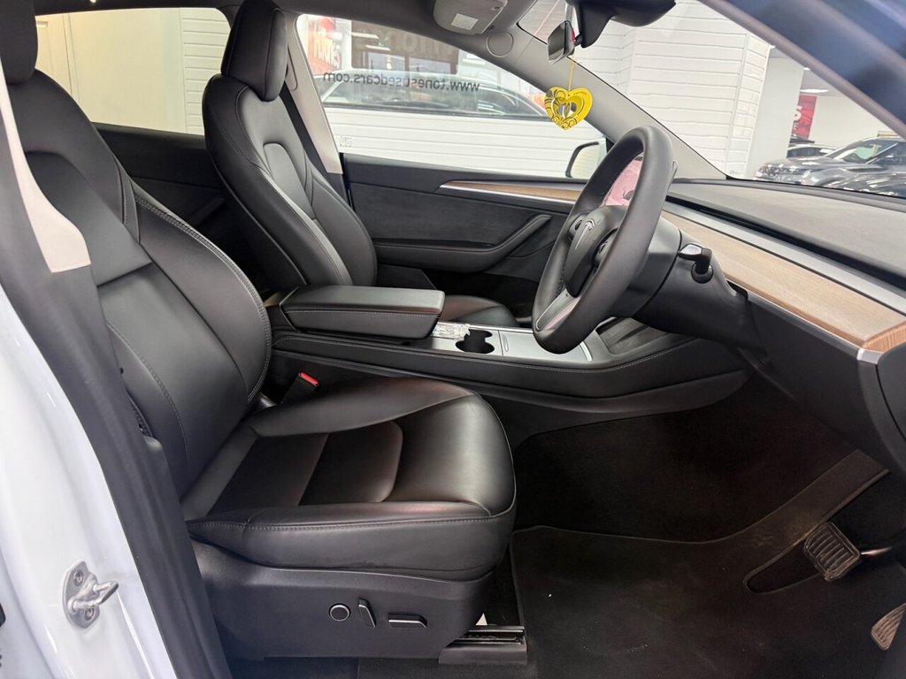 Used Tesla Model Y 2024 for sale - 78096758: Photo 30