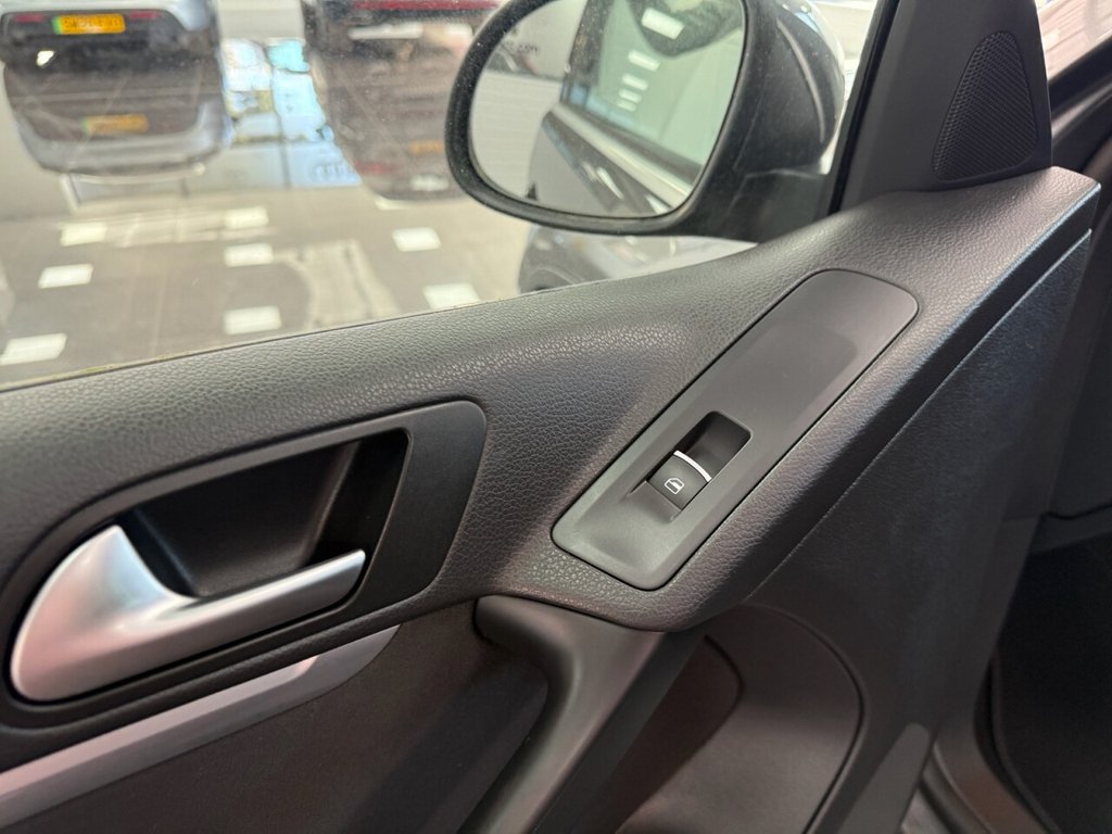 Used Volkswagen Tiguan 2015 for sale - 77936215: Photo 16