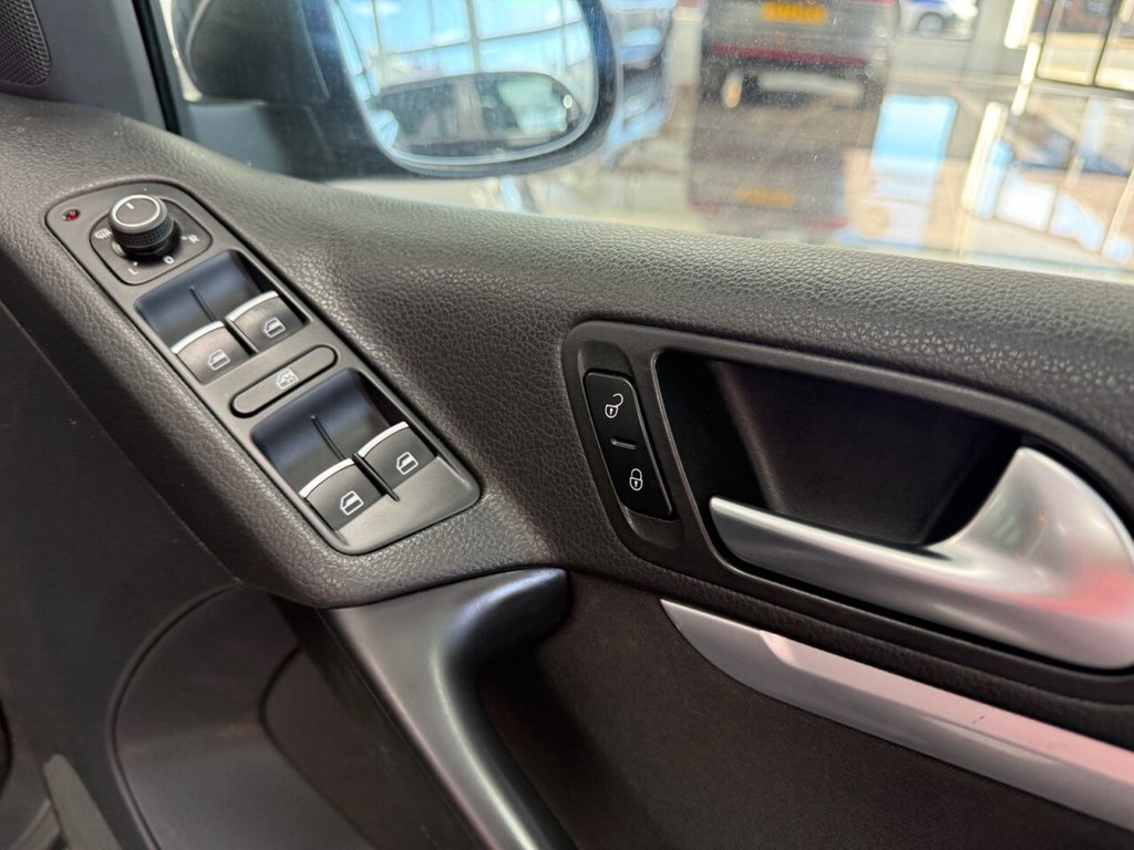 Used Volkswagen Tiguan 2015 for sale - 77936215: Photo 25