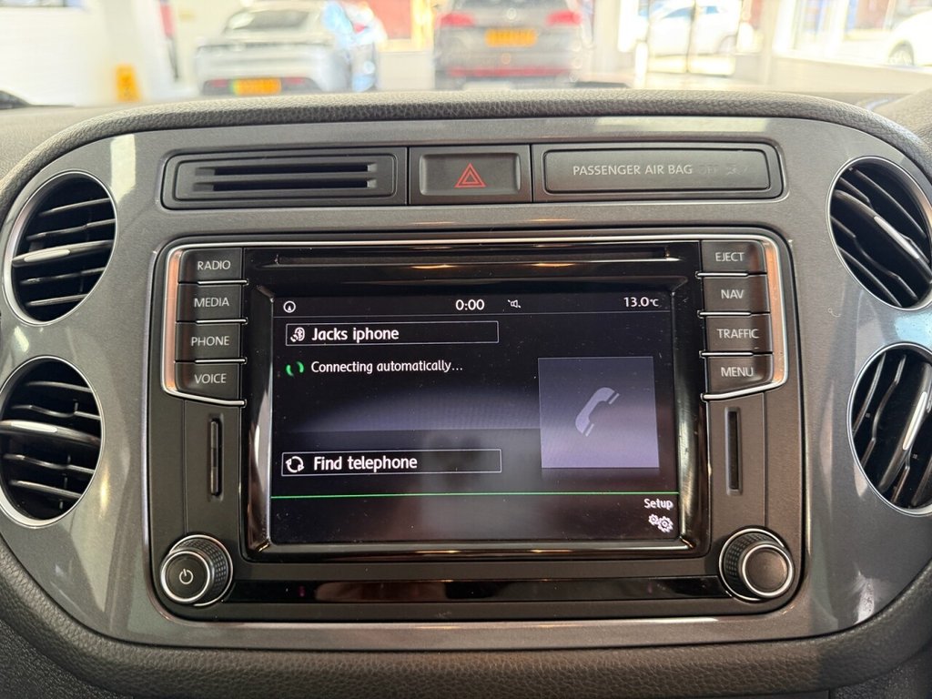 Used Volkswagen Tiguan 2015 for sale - 77936215: Photo 35