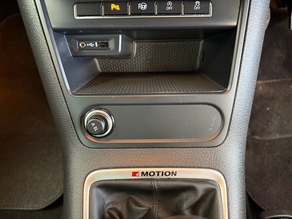 Used Volkswagen Tiguan 2015 for sale - 77936215: Photo 40