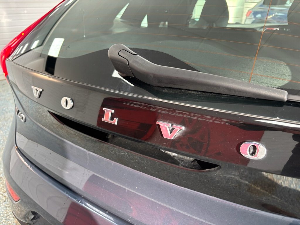 Used Volvo V40 2019 for sale - 77263556: Photo 17