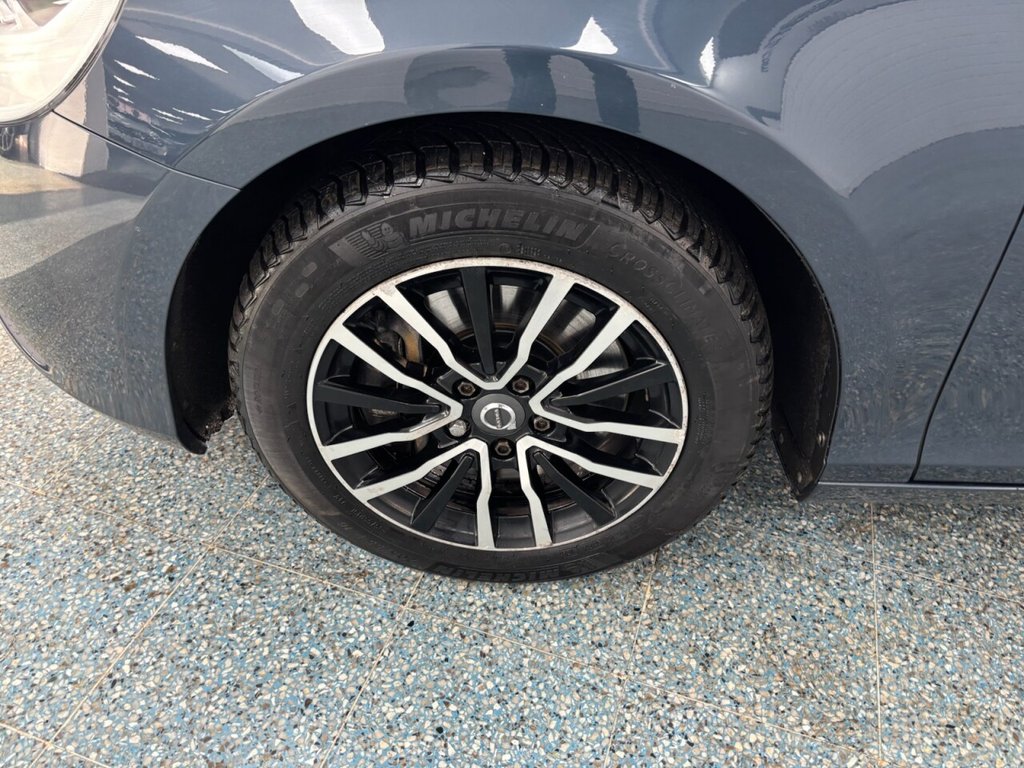 Used Volvo V40 2019 for sale - 77263556: Photo 21