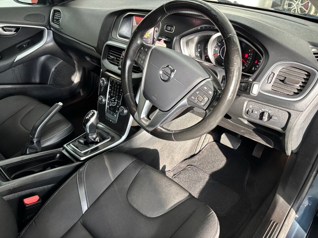 Used Volvo V40 2019 for sale - 77263556: Photo 22