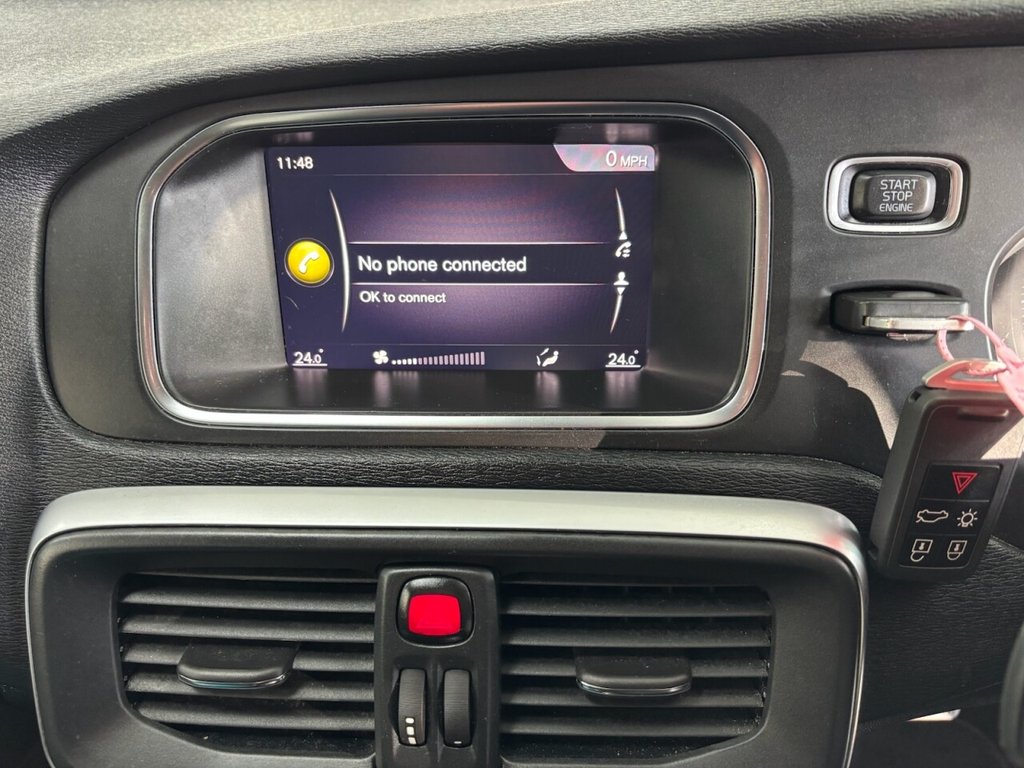 Used Volvo V40 2019 for sale - 77263556: Photo 39