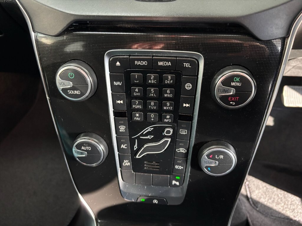 Used Volvo V40 2019 for sale - 77263556: Photo 42