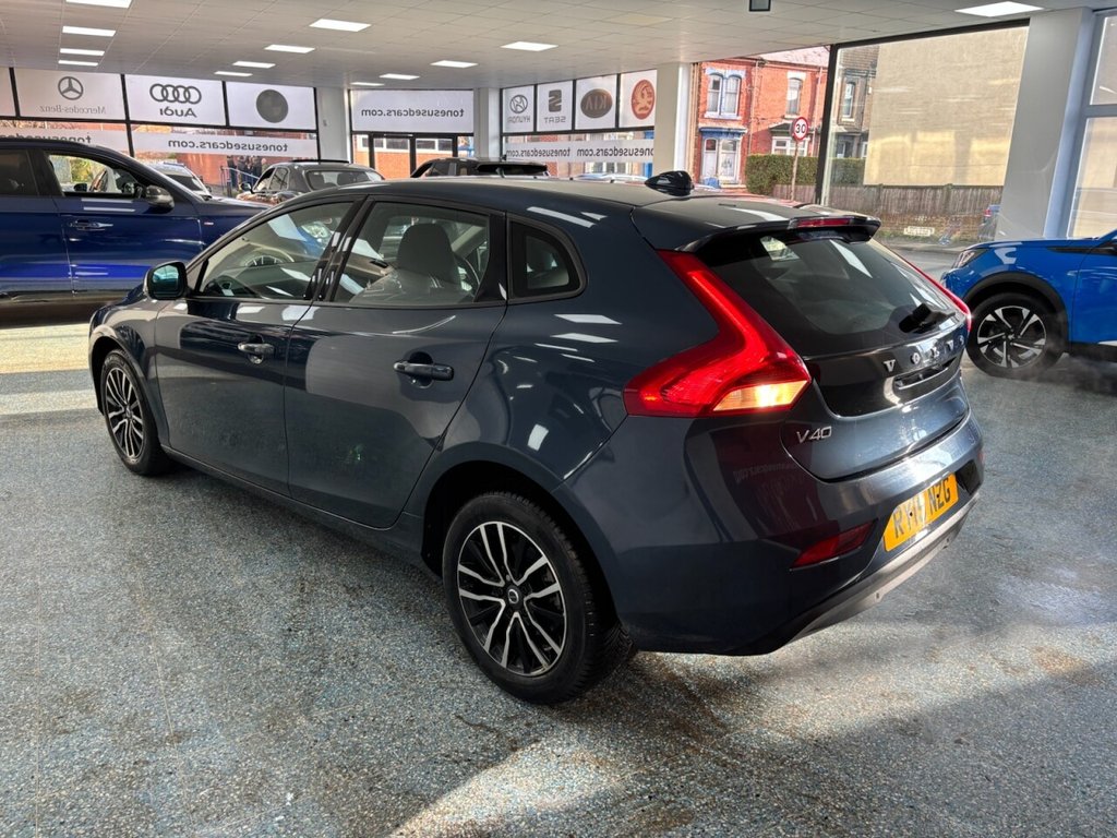 Used Volvo V40 2019 for sale - 77263556: Photo 8