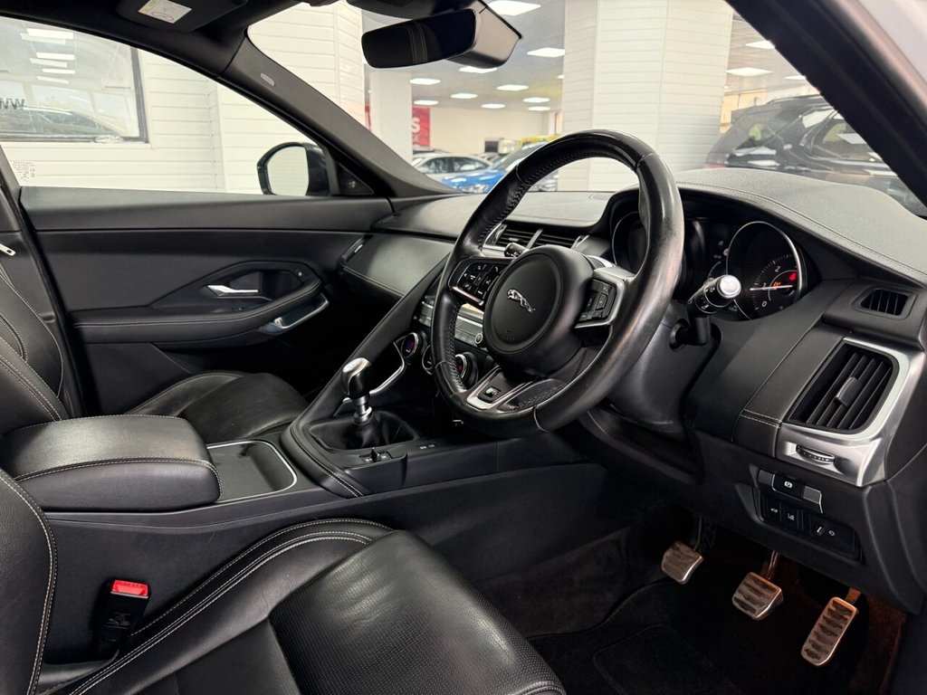 Used Jaguar E-Pace 2018 for sale - 76776713: Photo 26