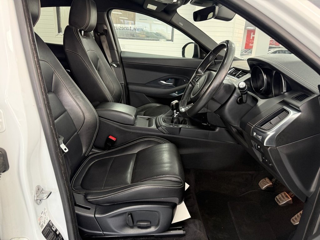 Used Jaguar E-Pace 2018 for sale - 76776713: Photo 27